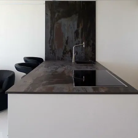 アパート Front Port Line Sleeps 6 *