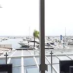 Front Port Line Sleeps 6 * Marbella