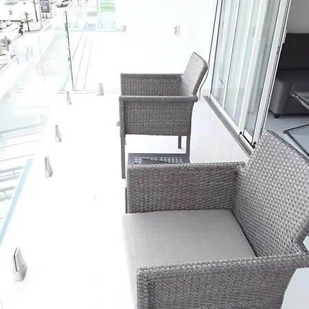 Lägenhet Front Port Line Sleeps 6 *